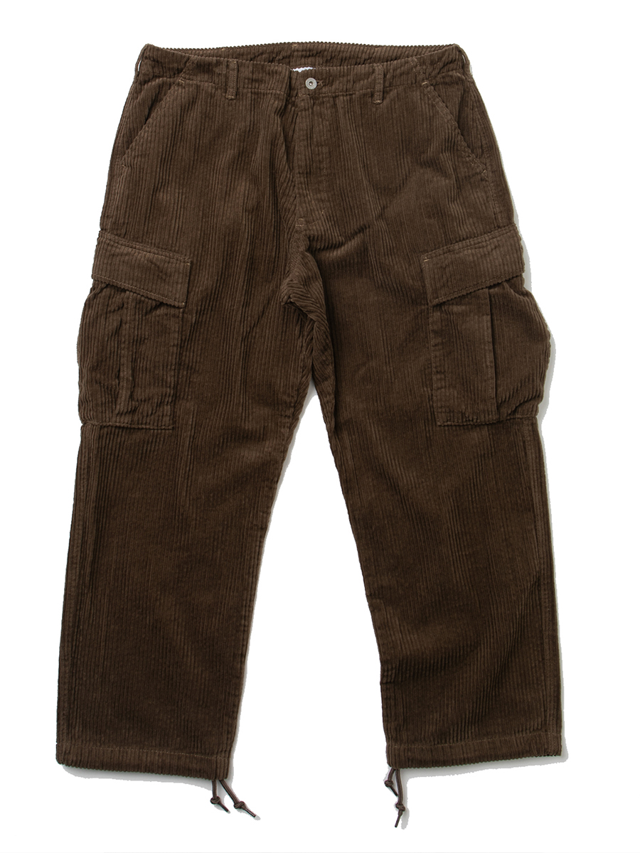 スニーカーYoutuber「スニ垢男子」とのコラボレーションアイテムが